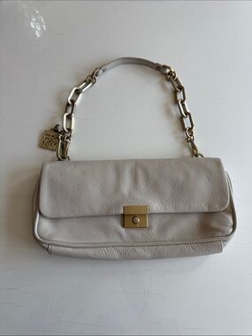 DKNY Pebble Leather Shoulder Bag in Light Gray with Gold Chain